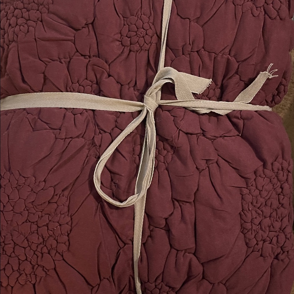Anthropologie Dahlia Cotton Jersey Floral Quilt King - Picture 7 of 8